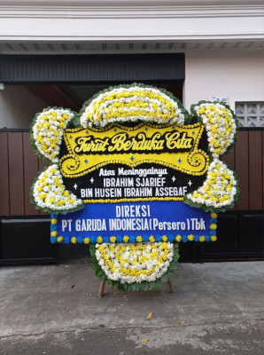 Papan Bunga Duka di Simpang Pasir